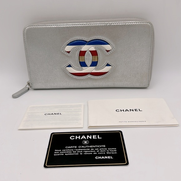 Chanel 2015-2016 Airlines Continental Wallet - Picture 1 of 17